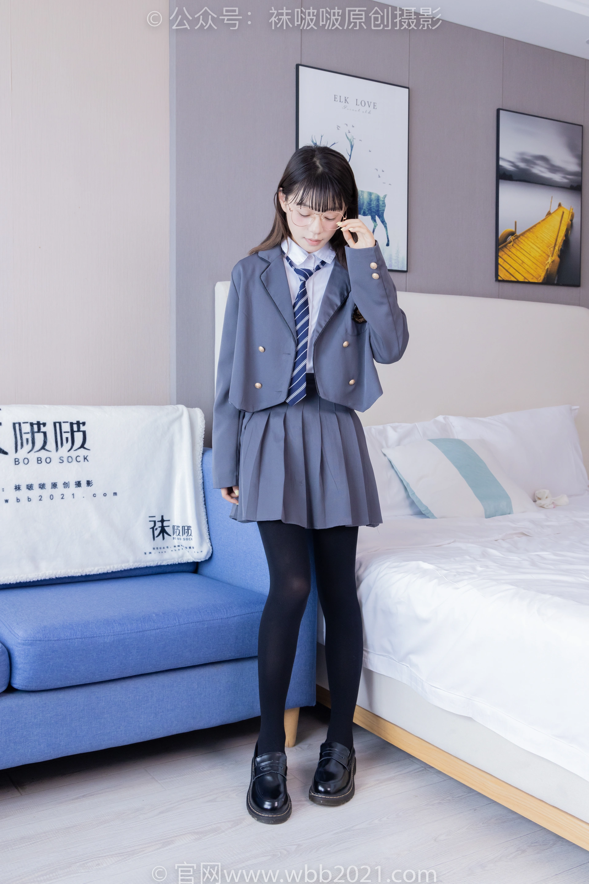 [BoBoSocks袜啵啵] NO.402 糯米-皮鞋、厚黑丝、学院jk （花絮版） 3