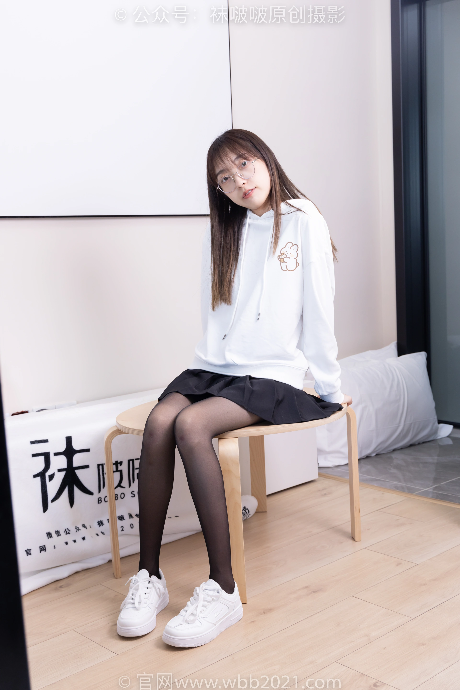 [BoBoSocks袜啵啵] NO.407 稚予-板鞋、黑丝（花絮版） 2